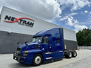2020 Mack Anthem AN64T - Sleeper Truck