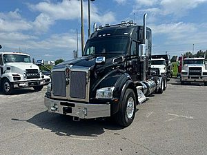 2020 Kenworth T880 - Sleeper Truck