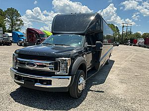 2019 Ford F550 - Executive Shuttle
