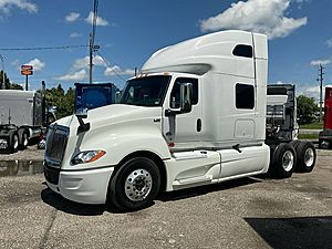 2019 International LT625 - Sleeper Truck