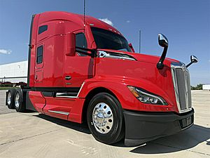2022 Kenworth T680 - Sleeper Truck