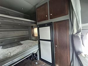 2016 Freightliner M2 112