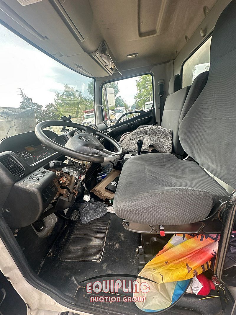 2016 Hino 338