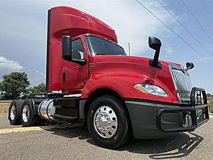 2020 International LT625 - Sleeper Truck