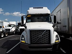 2020 Volvo VNL64T-760 - Sleeper Truck