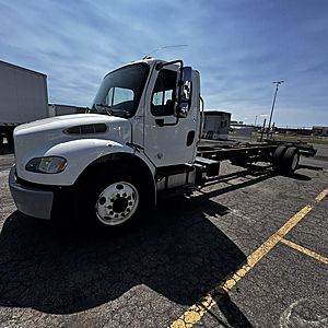 2018 Freightliner M2 106 - Cab & Chassis