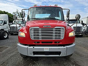 2018 Freightliner M2 106 - Day Cab