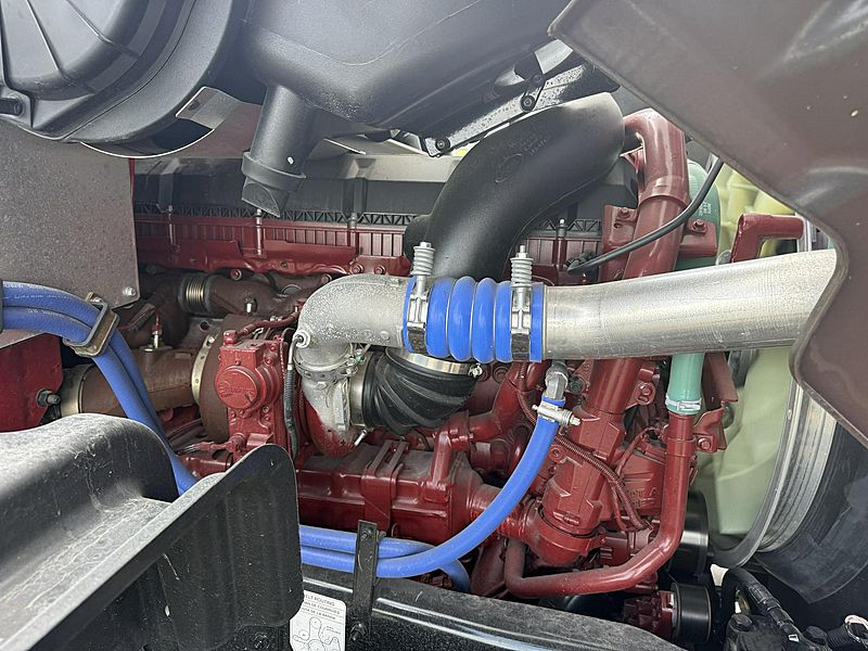 2026 Mack GR64F