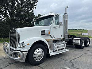 2015 Freightliner Coronado - Day Cab