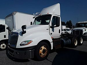 2019 International LT625 - Day Cab