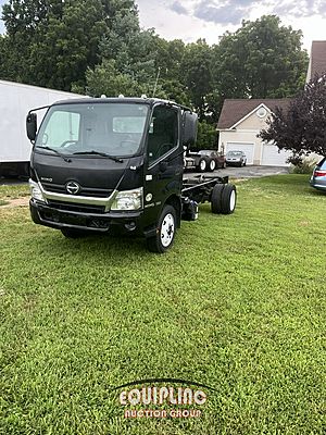 2020 Hino 195 - Cab & Chassis