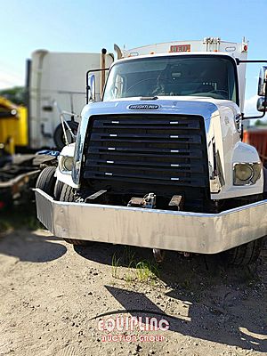 2014 Freightliner M2 - Refuse Truck
