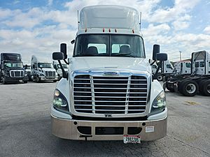 2020 Freightliner Cascadia 125 - Day Cab