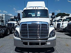 2018 Freightliner Cascadia 125 - Day Cab