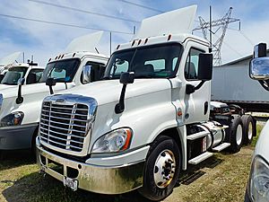 2019 Freightliner Cascadia 125 - Day Cab