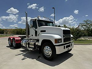 2021 Mack Pinnacle - Day Cab