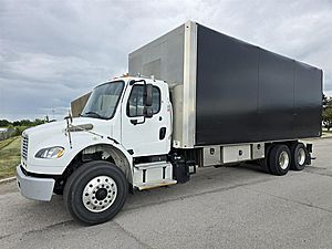 2013 Freightliner M2