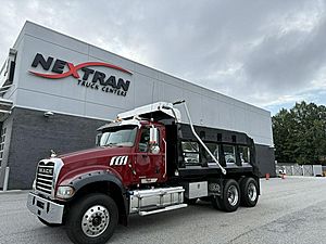 2019 Mack Granite GR64F - Dump Truck