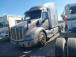 2018 Peterbilt 579 - Sleeper Truck