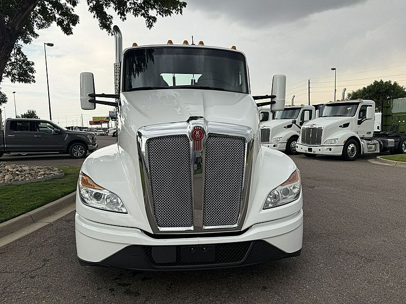 しみけん　WTW-TR23 2023 Kenworth T680 For Sale | Day Cab | #0607757