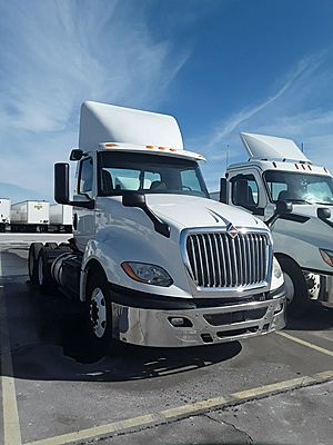 2018 International LT625 - Day Cab