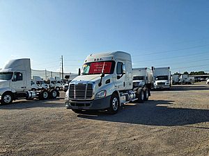 2020 Freightliner Cascadia 113 - Sleeper Truck