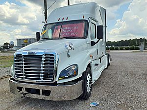 2020 Freightliner Cascadia 125 - Sleeper Truck