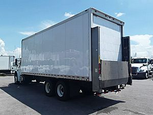 2020 Freightliner M2 106