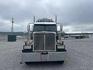 2016 Western Star 4900 - Sleeper Truck