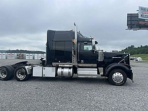 2016 Western Star 4900 - Sleeper Truck