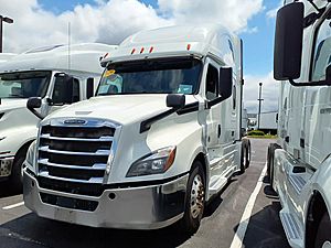 2020 Freightliner Cascadia - Sleeper Truck