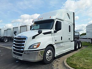2020 Freightliner Cascadia - Sleeper Truck