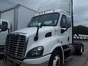 2018 Freightliner Cascadia 113 - Day Cab