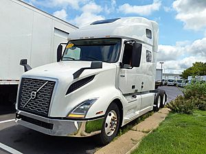 2019 Volvo VNL64T-760