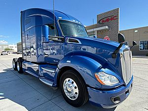2020 Kenworth T680 - Sleeper Truck
