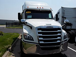2020 Freightliner Cascadia - Sleeper Truck
