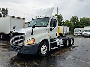 2016 Freightliner Cascadia 125 - Day Cab