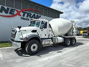 2026 Mack GR64B