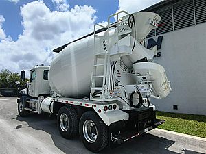 2026 Mack GR64B