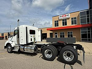 2026 Kenworth T880 - Sleeper Truck