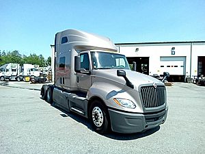 2022 International LT