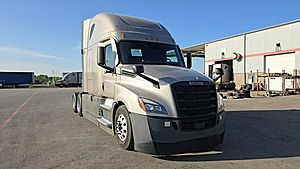 2022 Freightliner Cascadia 126 - Sleeper Truck