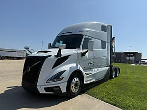 2026 Volvo VNL 860