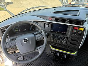 2026 Volvo VNL 860 - Sleeper Truck