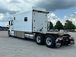 2024 Volvo VNL - Sleeper Truck