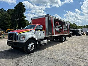 2022 Ford F750 - Cargo Van