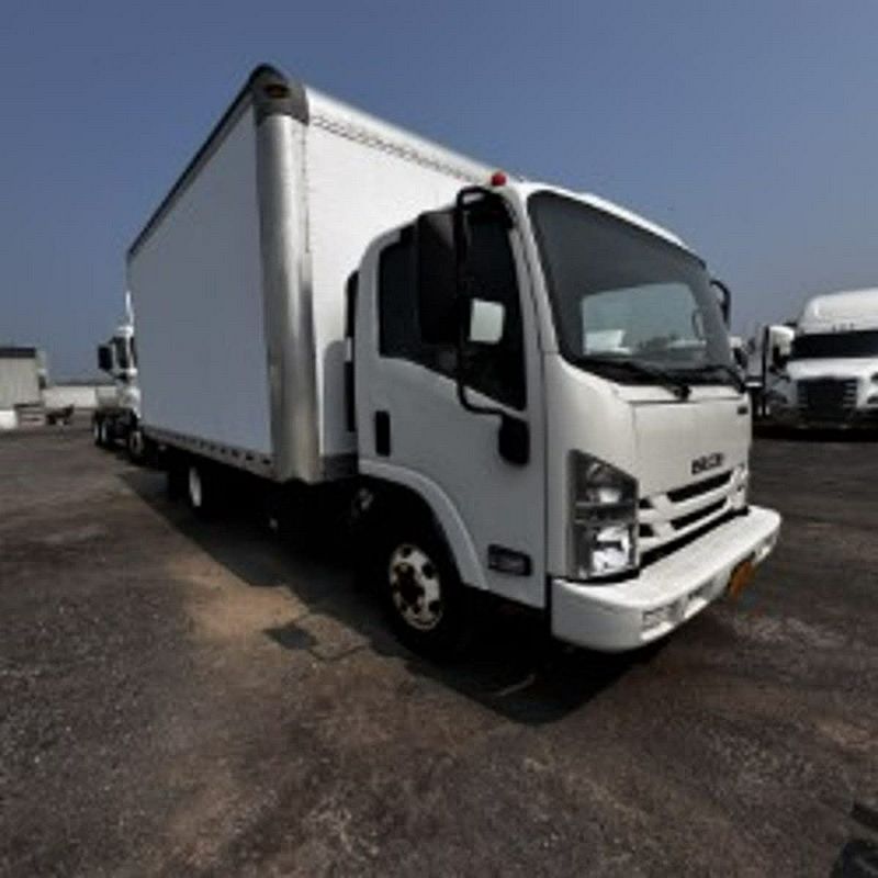 2019 Isuzu NPR HD