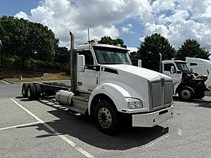2019 Kenworth T880 - Cab & Chassis