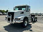 2026 Volvo VHD84B300