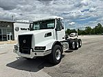 2026 Volvo VHD84B300